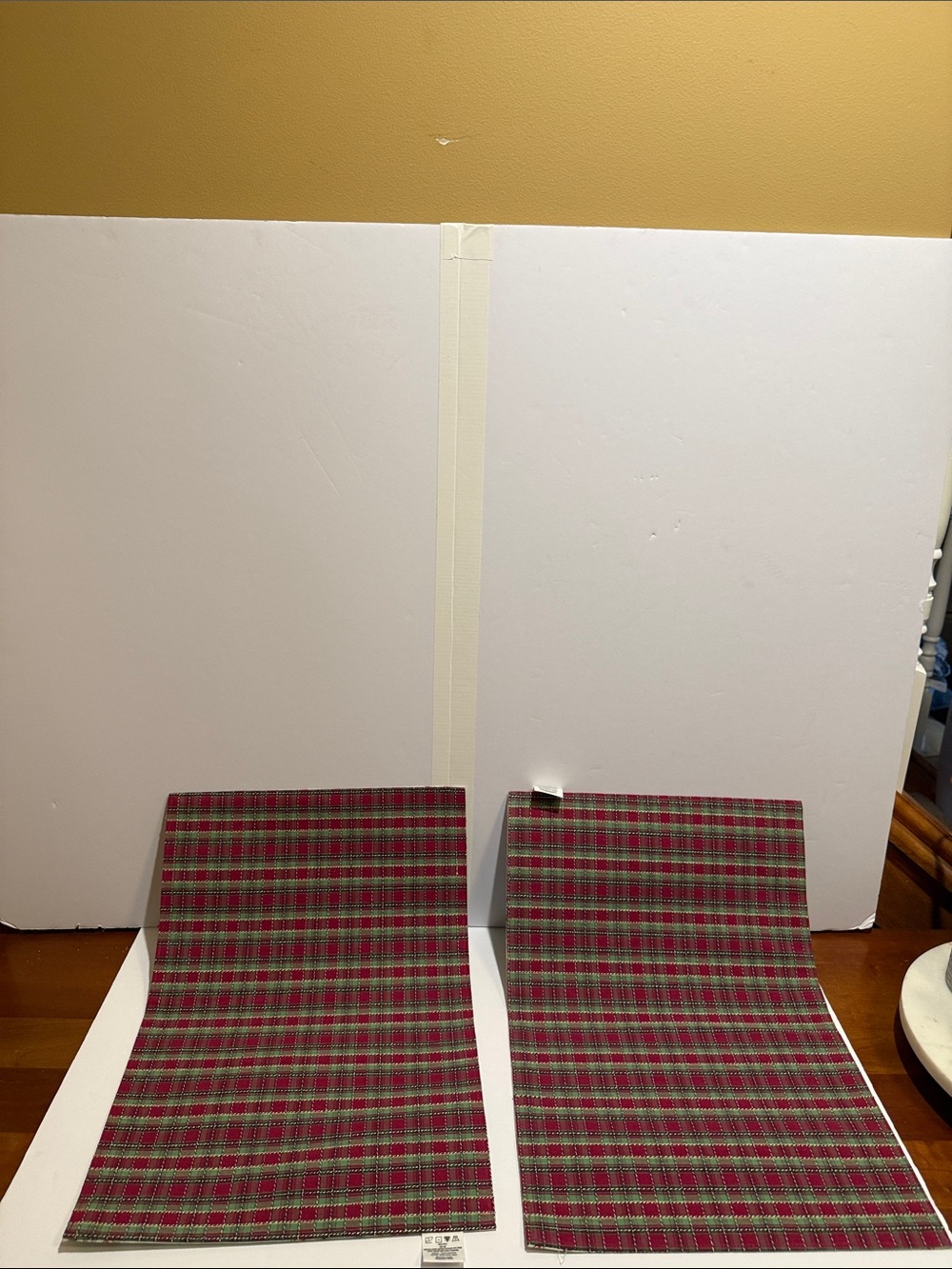 Longaberger Red Green Patterned Kitchen Placemat Set - 2 Pack - Picture 7 of 16
